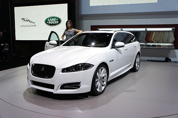 捷豹全系最高优惠50万元 现车充足