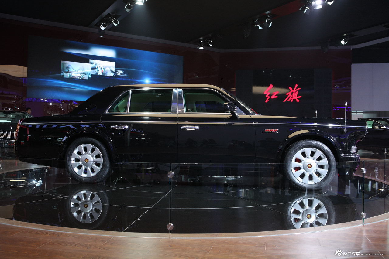 红旗l7_红旗l系列车展图片15417782_汽车图库_新浪汽车_新浪网