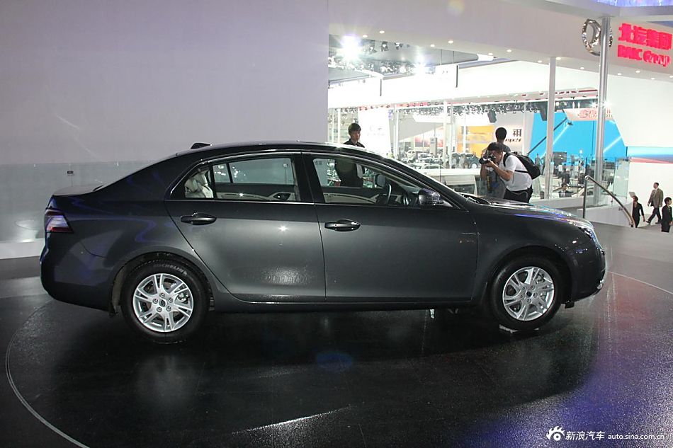 一汽奔腾B90_奔腾B90图片_汽车图库