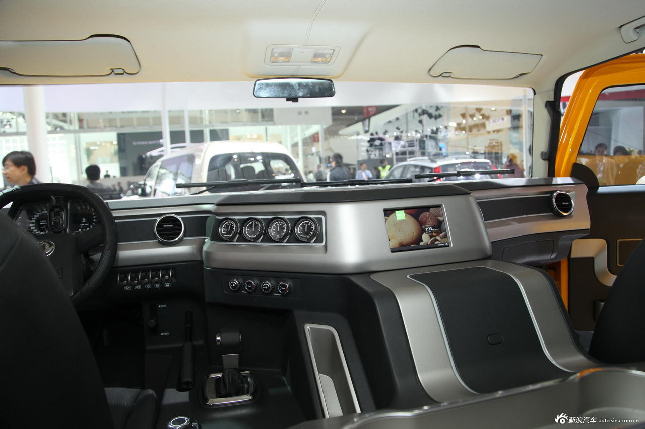 东风猛士民用版_东风猛士图片