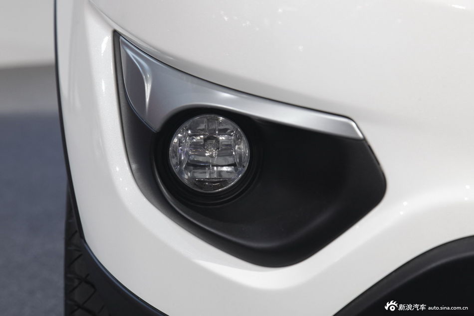 长安CS35_长安CS35图片_汽车图库