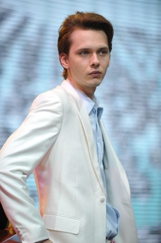 2012北京车展明星脸车模_1