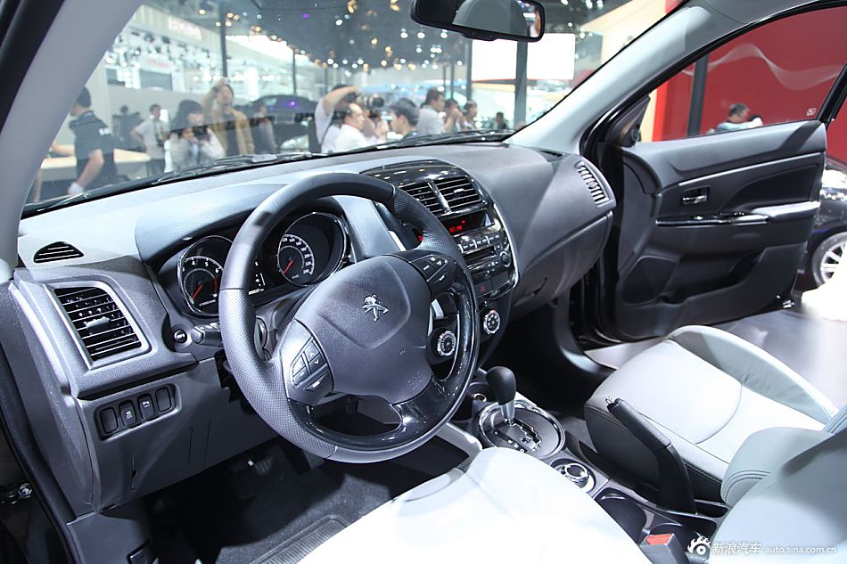 标致4008_标致4008图片_汽车图库