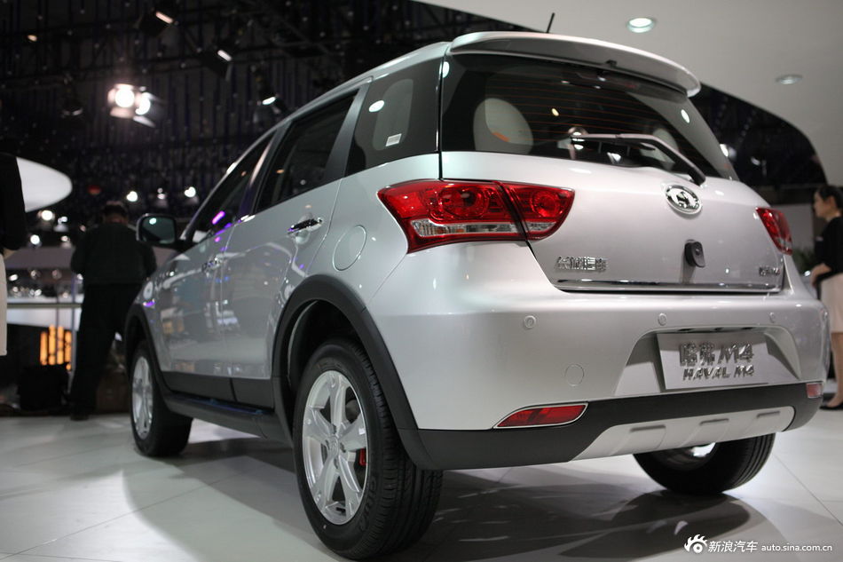 长城哈弗m4_哈弗m4图片