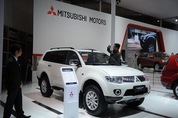 购帕杰罗劲畅现金优惠5万元 现车充足