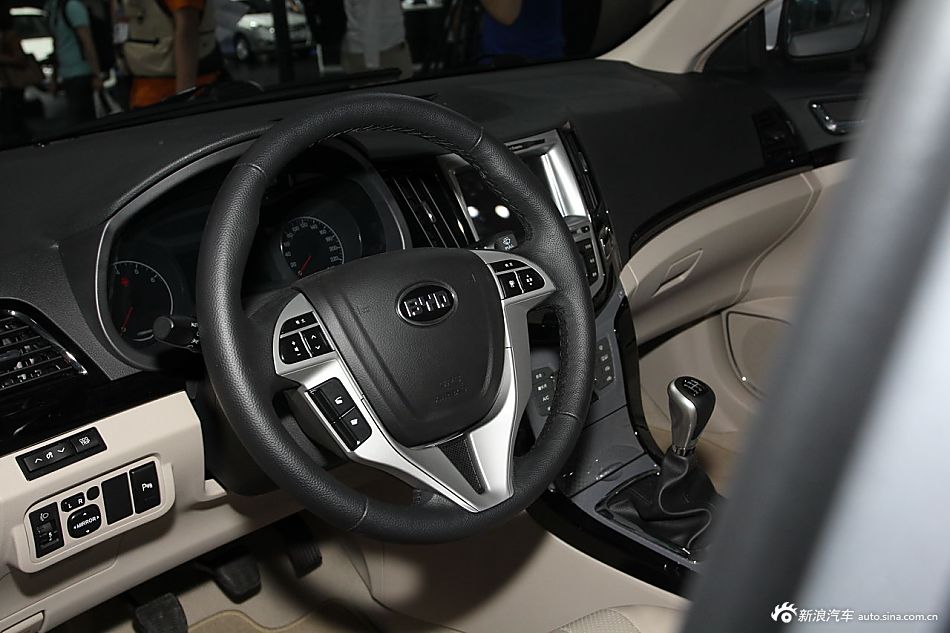 比亚迪F3速锐_速锐车展图片15543786_汽车图