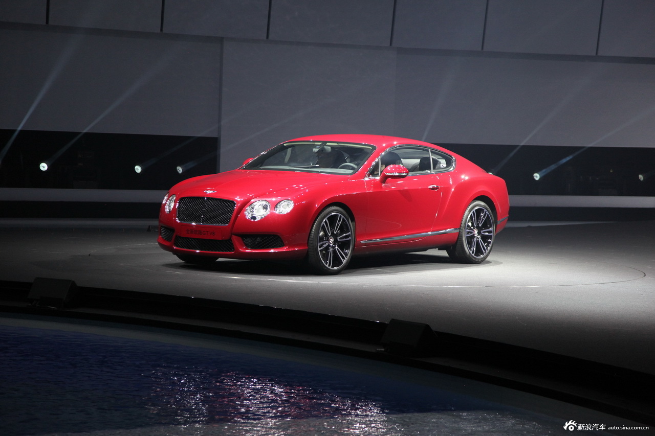 宾利欧陆gt+v8