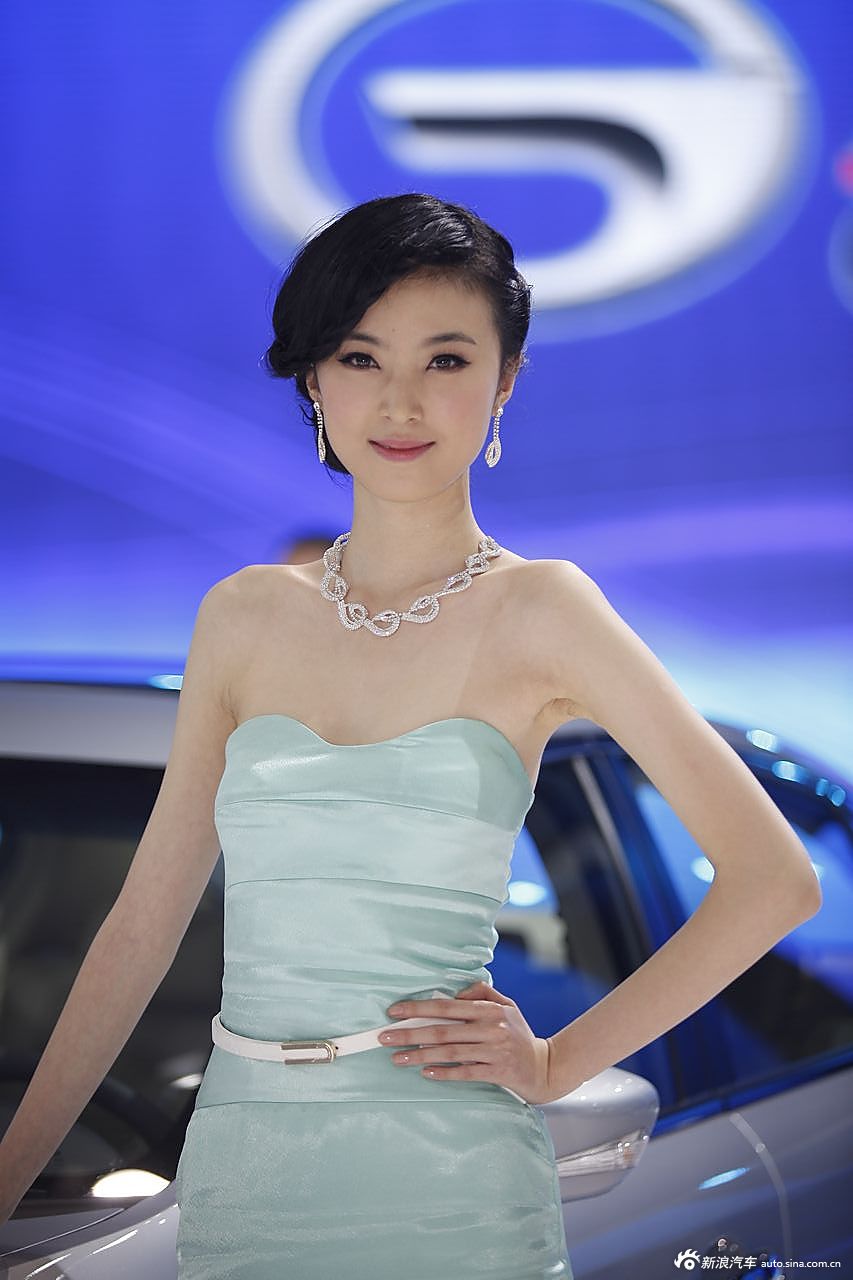 广汽传祺展台6号模特_广汽传祺图片_汽车图库_新浪汽车_新浪网