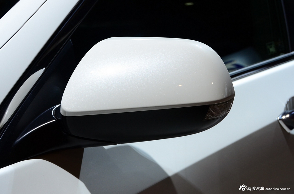 第九代雅阁旅行版_第九代雅阁图片_汽车图库