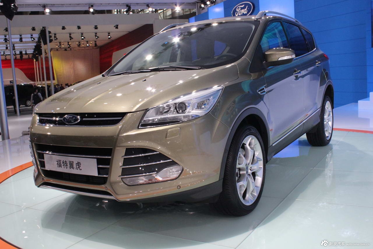 福特越野车翼虎1.5两驱舒适型报价12.38万售_