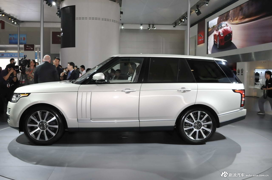路虎全新一代揽胜_揽胜图片