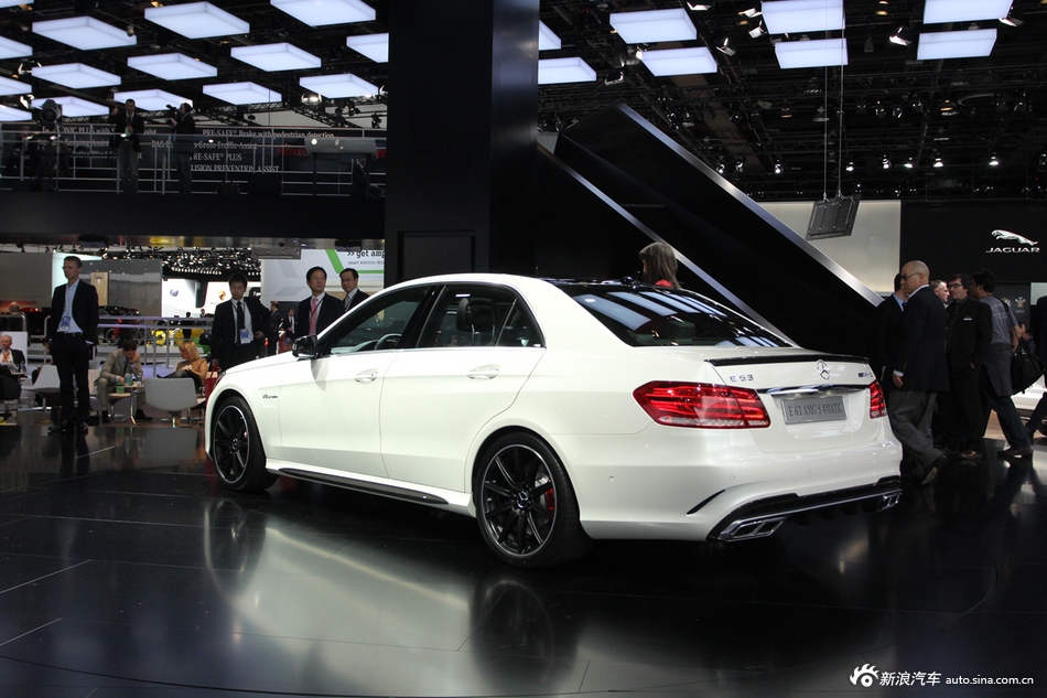 奔驰E63 AMG S 4MATIC
