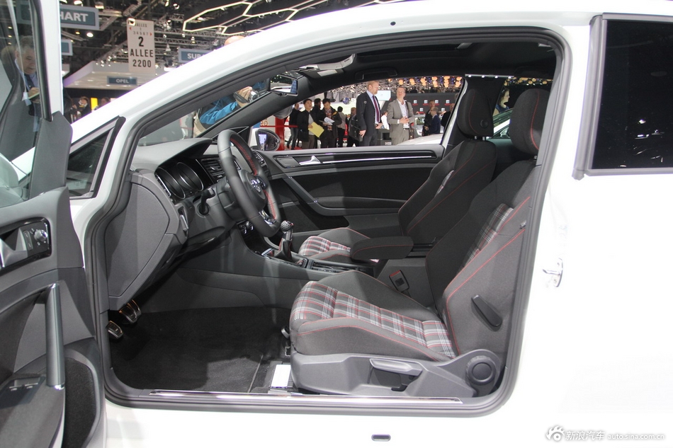 高尔夫7GTI 3门_高尔夫GTI图片_汽车图库