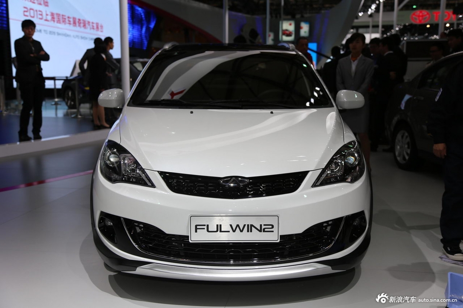 奇瑞风云2两厢_风云2图片