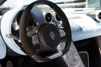 2011款科尼塞克Agera 5.0T自动 R图片