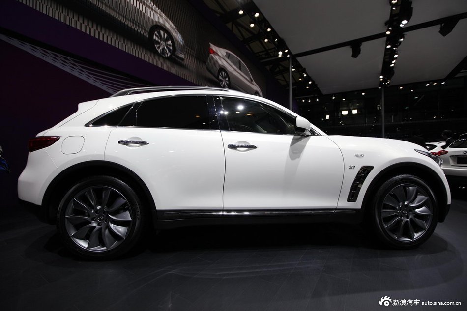 英菲尼迪qx70