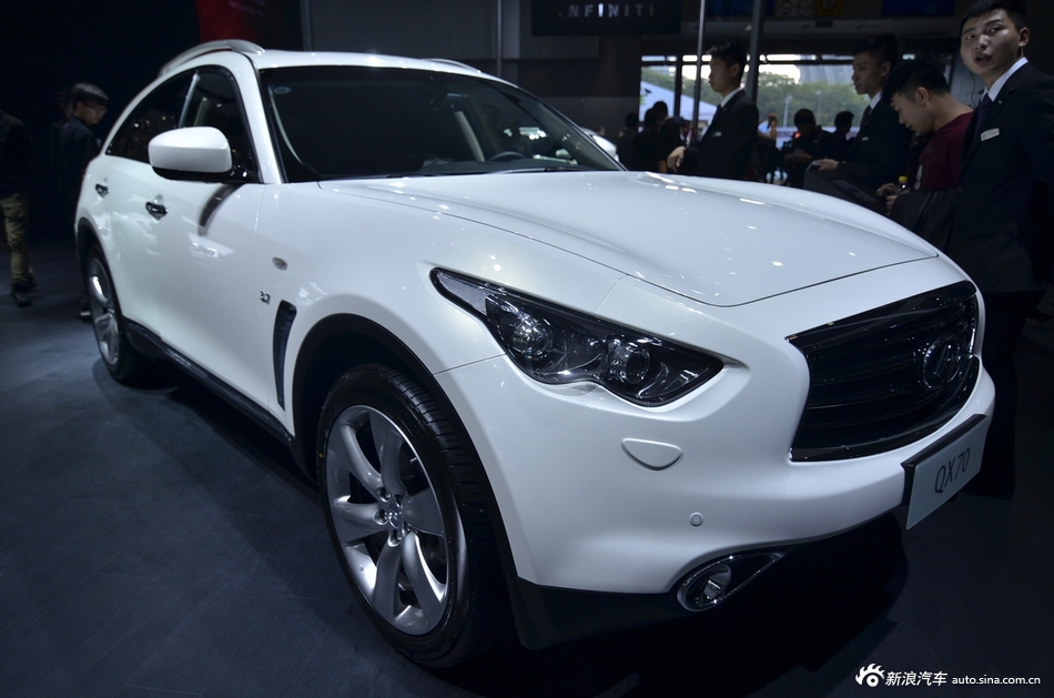 英菲尼迪QX70_英菲尼迪QX70图片_汽车图库