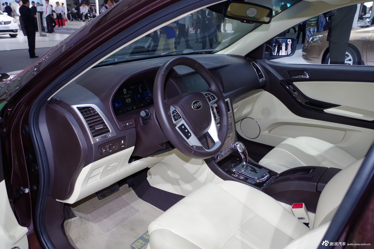 2013款比亚迪思锐_比亚迪思锐图片