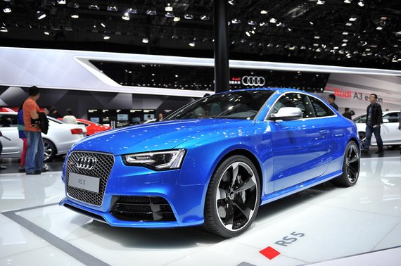 奥迪RS5现金最高直降15万 现车销售