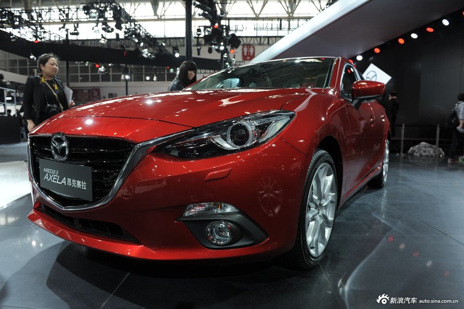 2014款马自达3昂克塞拉三厢