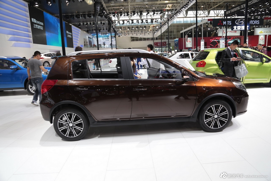 2014款吉利金刚CROSS 1.5L手动精英型_金刚