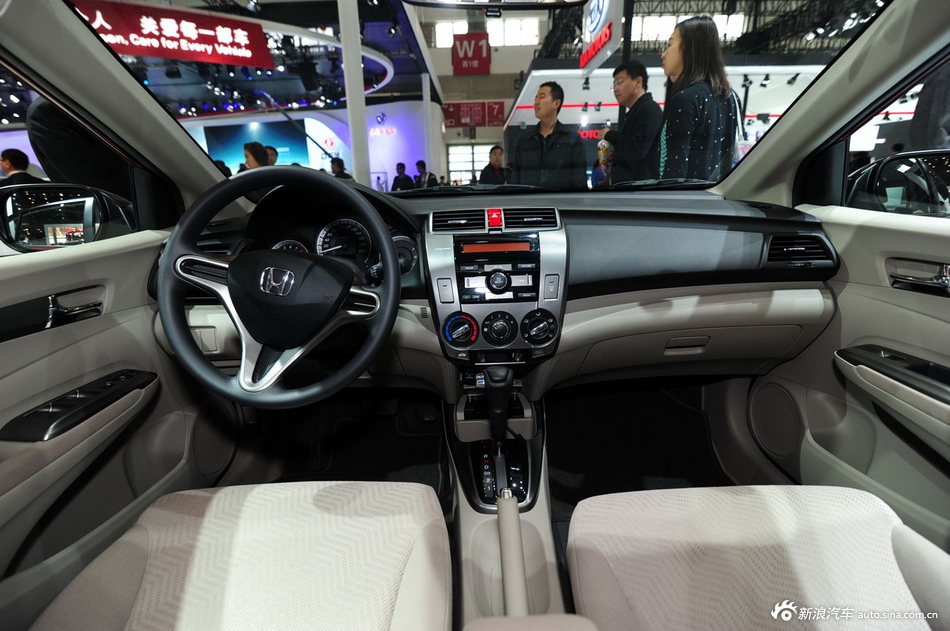 2014款广汽本田锋范_锋范图片