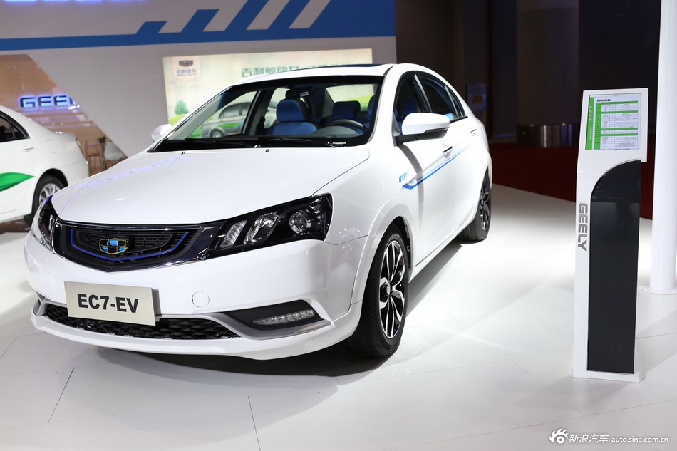 2014年第12届广州国际车展 图为：吉利帝豪EV7-EV