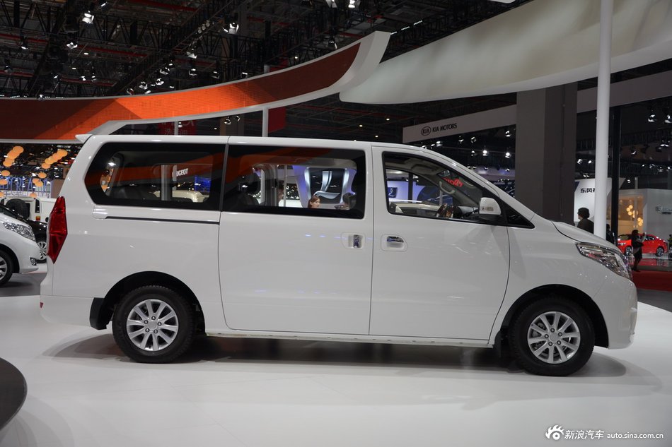 2015上海车展:风行F600_风行F600图片_汽车