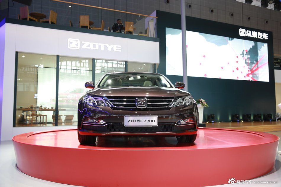 2015上海车展：众泰Z700