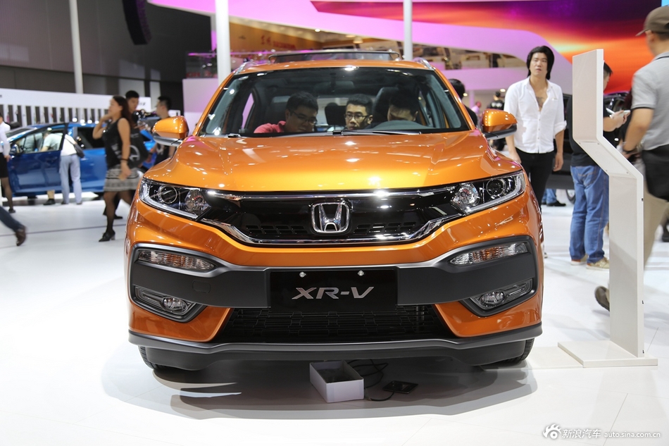 XR-V