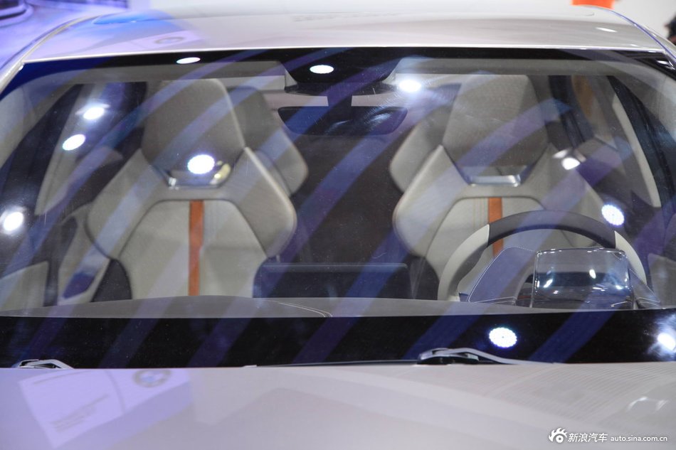 【宝马Compact Sedan_宝马Compact Sedan报