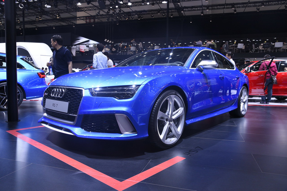 奥迪RS7