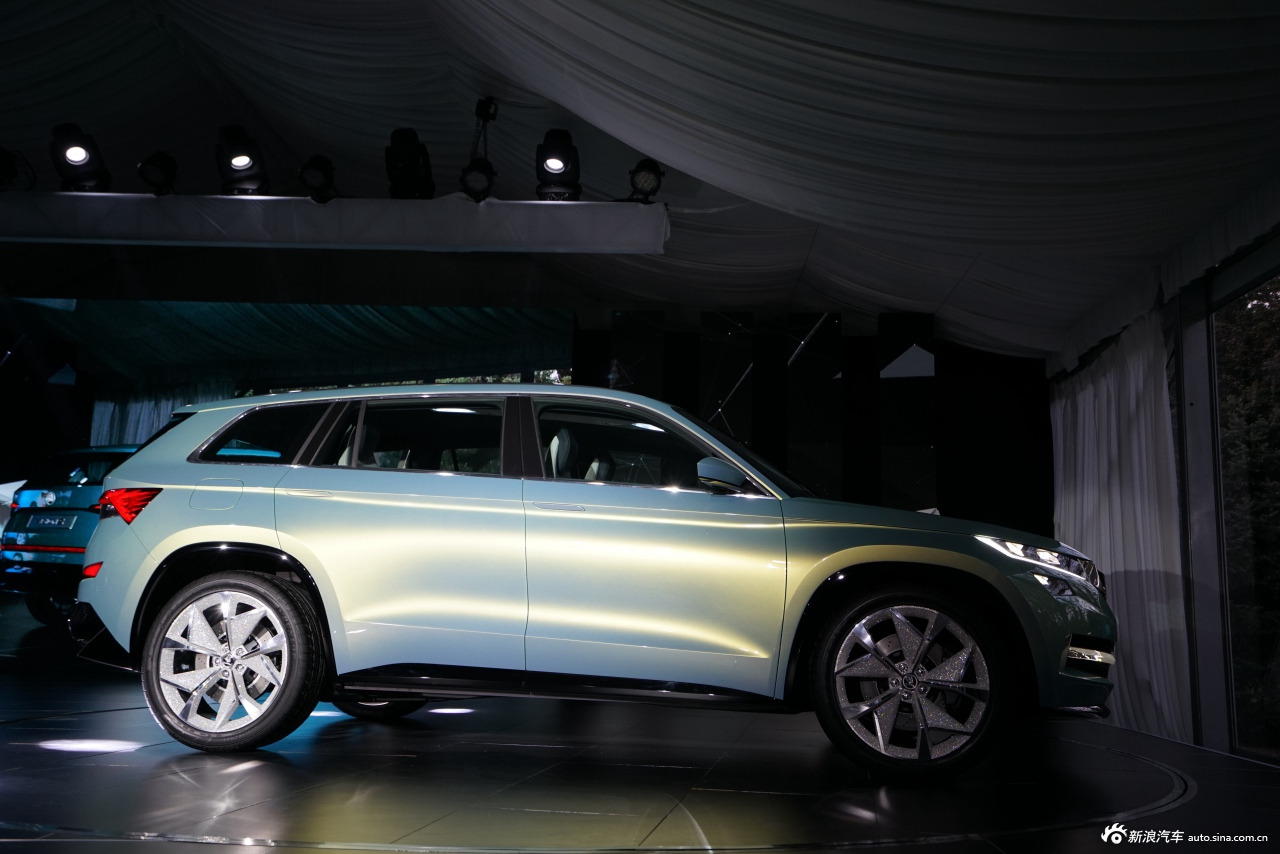 vision s_vision s图片_汽车图库_新浪汽车_新浪网
