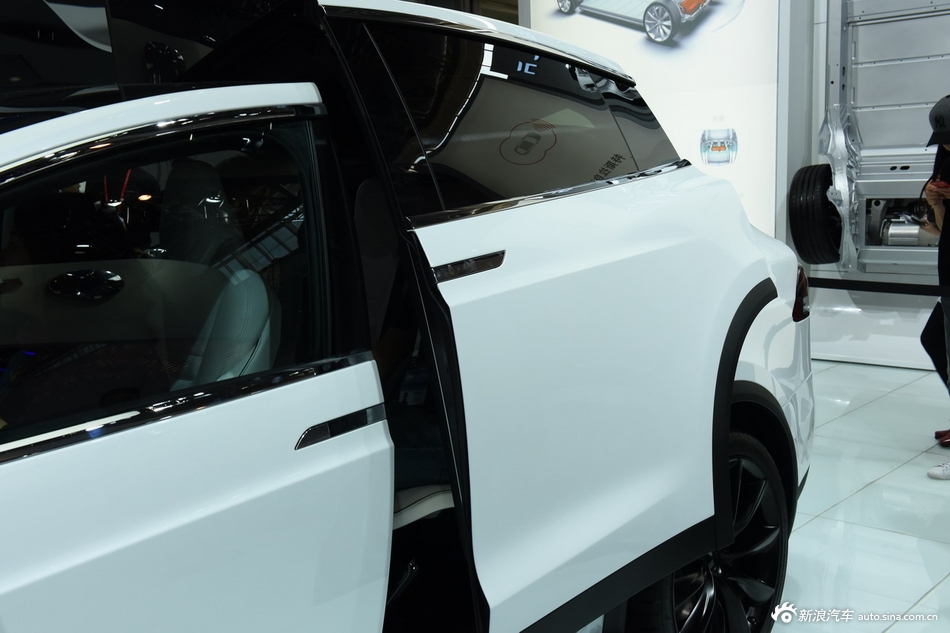 特斯拉Model X最高直降1.70万元 新浪购车报名中