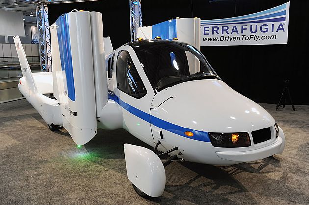 未来交通新方式 Terrafugia“飞行汽车”