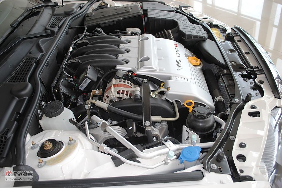 2009款荣威750 2.5V6贵雅版_750引擎底盘图