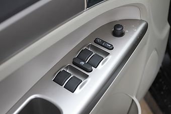 2012款瑞麒G3实拍