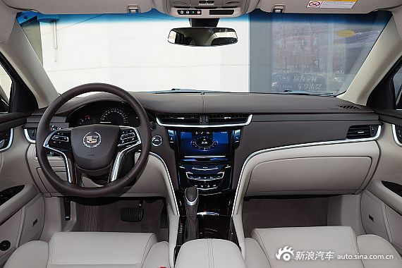 2015款凯迪拉克XTS 28T自动舒适型