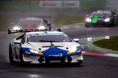 中国车手梁嘉彤征战欧洲赛场