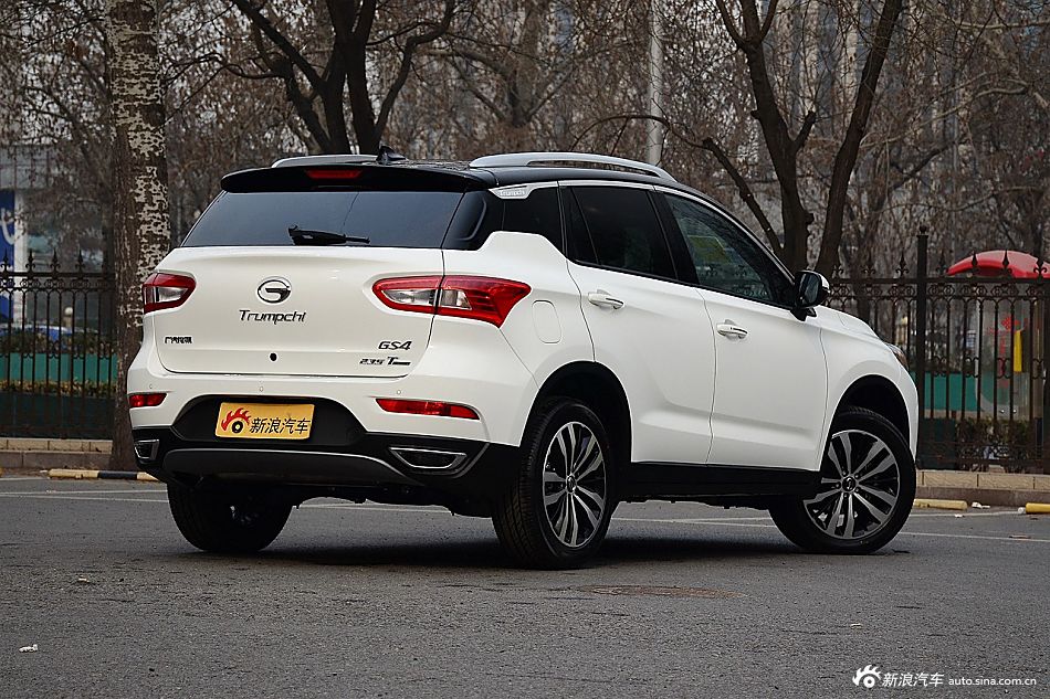 2016款传祺gs4 1.5t自动豪华版235t g-dct