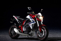 本田旗舰级重型街跑CB1000R高清图赏