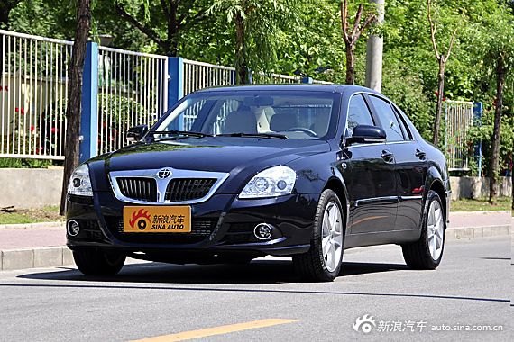 年底适合入手，奔驰C级新车8.4折起