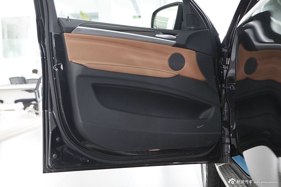 2013款宝马X6 xDrive35i_宝马X6内饰图片417