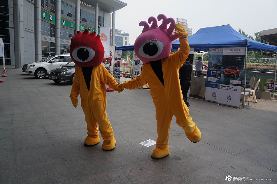 2012城市地标购车节无锡站花絮图_16450140