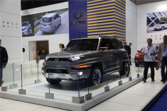 更具越野风 双龙 XLV-adventure