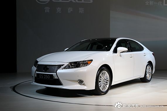 雷克萨斯ES250尊享版综合优惠1.5万