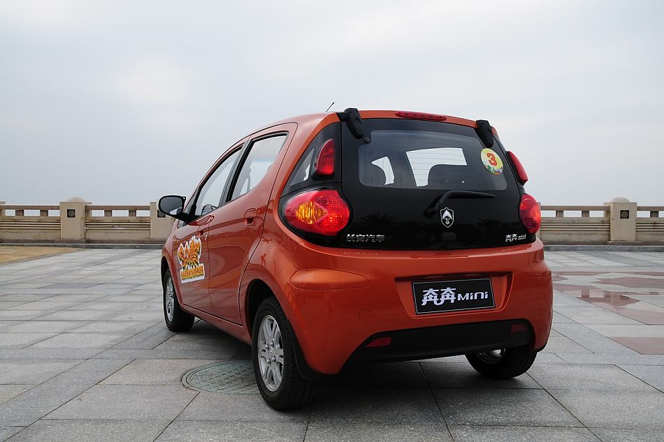 长安奔奔mini外观实拍_奔奔mini图片220988_汽车图库_新浪汽车_新浪网