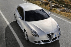 阿尔法罗密欧Giulietta官方组图赏析