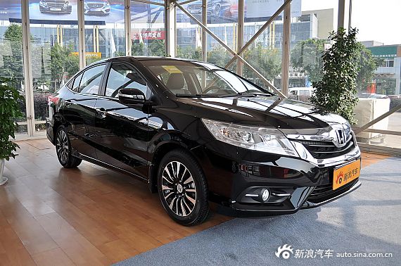 2013款凌派1.8L自动豪华版