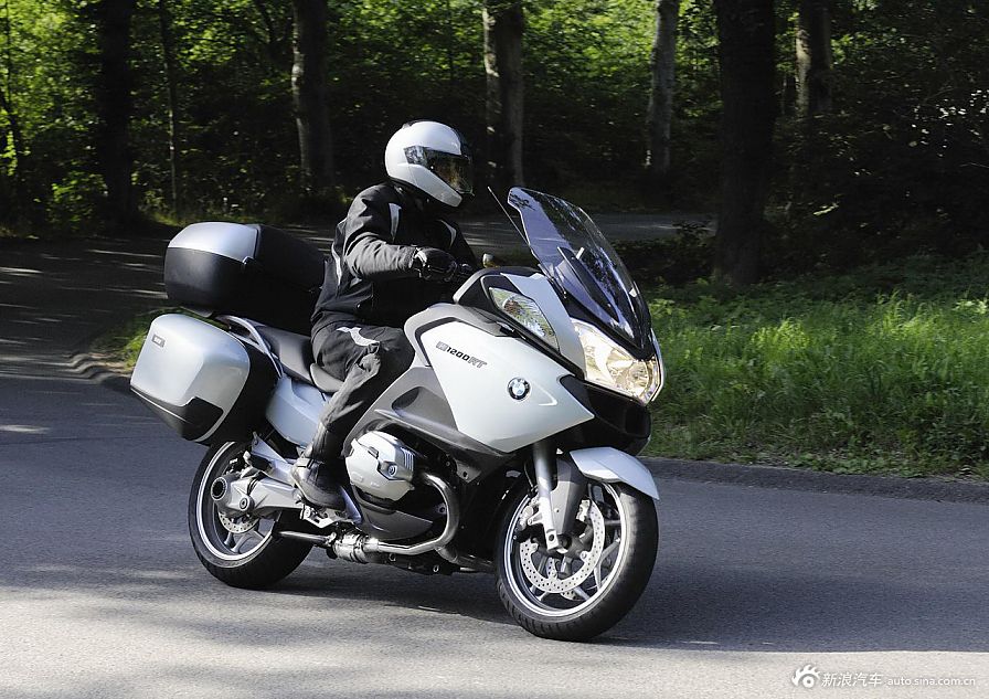 无穷的驾驶乐趣bmw r 1200 rt